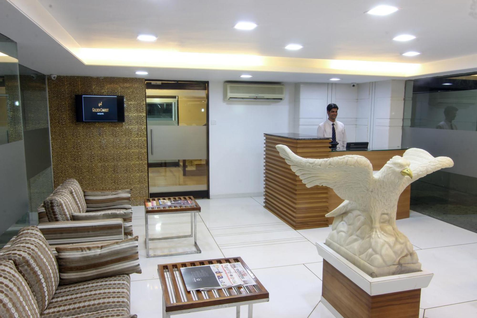 Golden Chariot The Boutique Hotel Mumbai Exterior photo