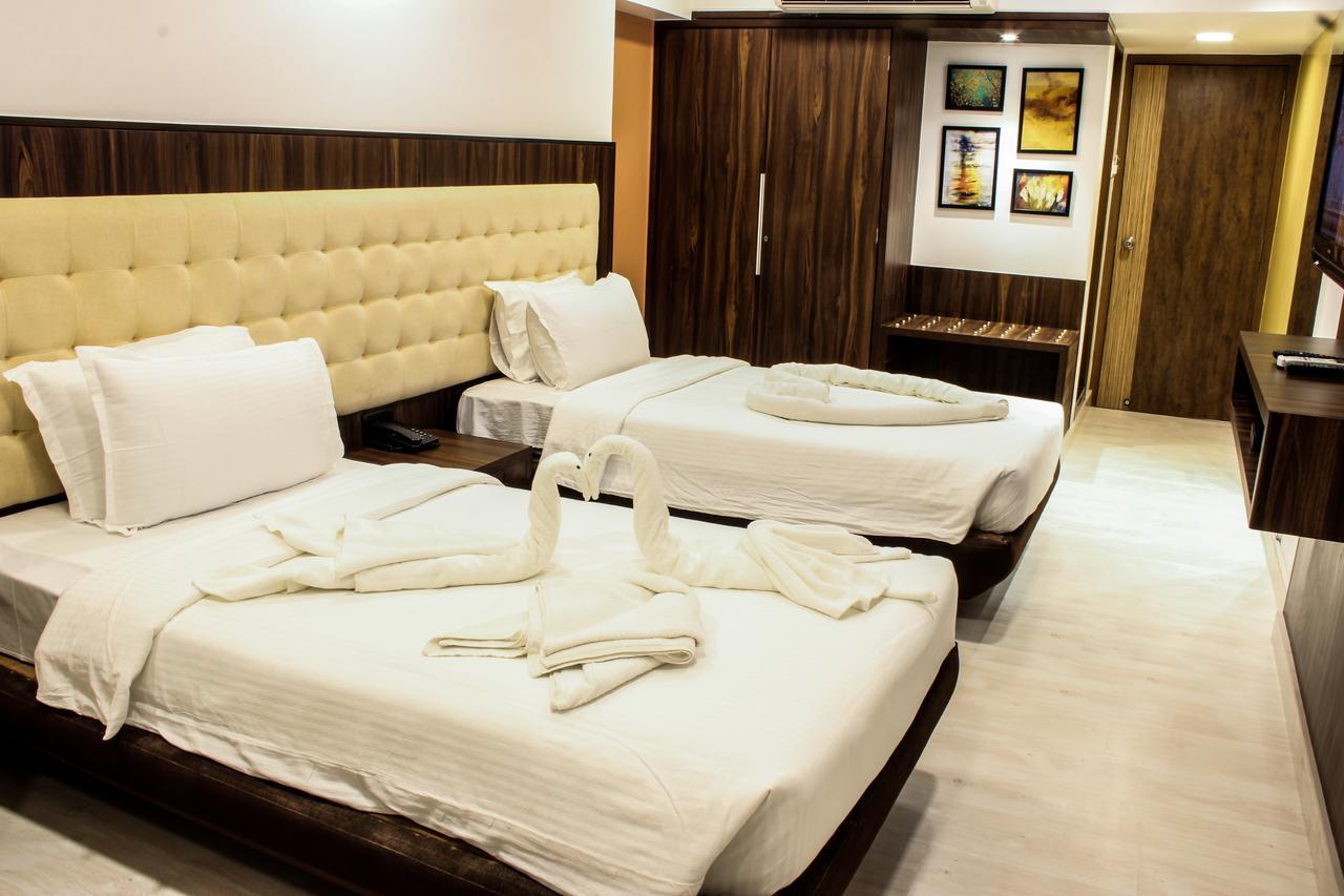 Golden Chariot The Boutique Hotel Mumbai Exterior photo