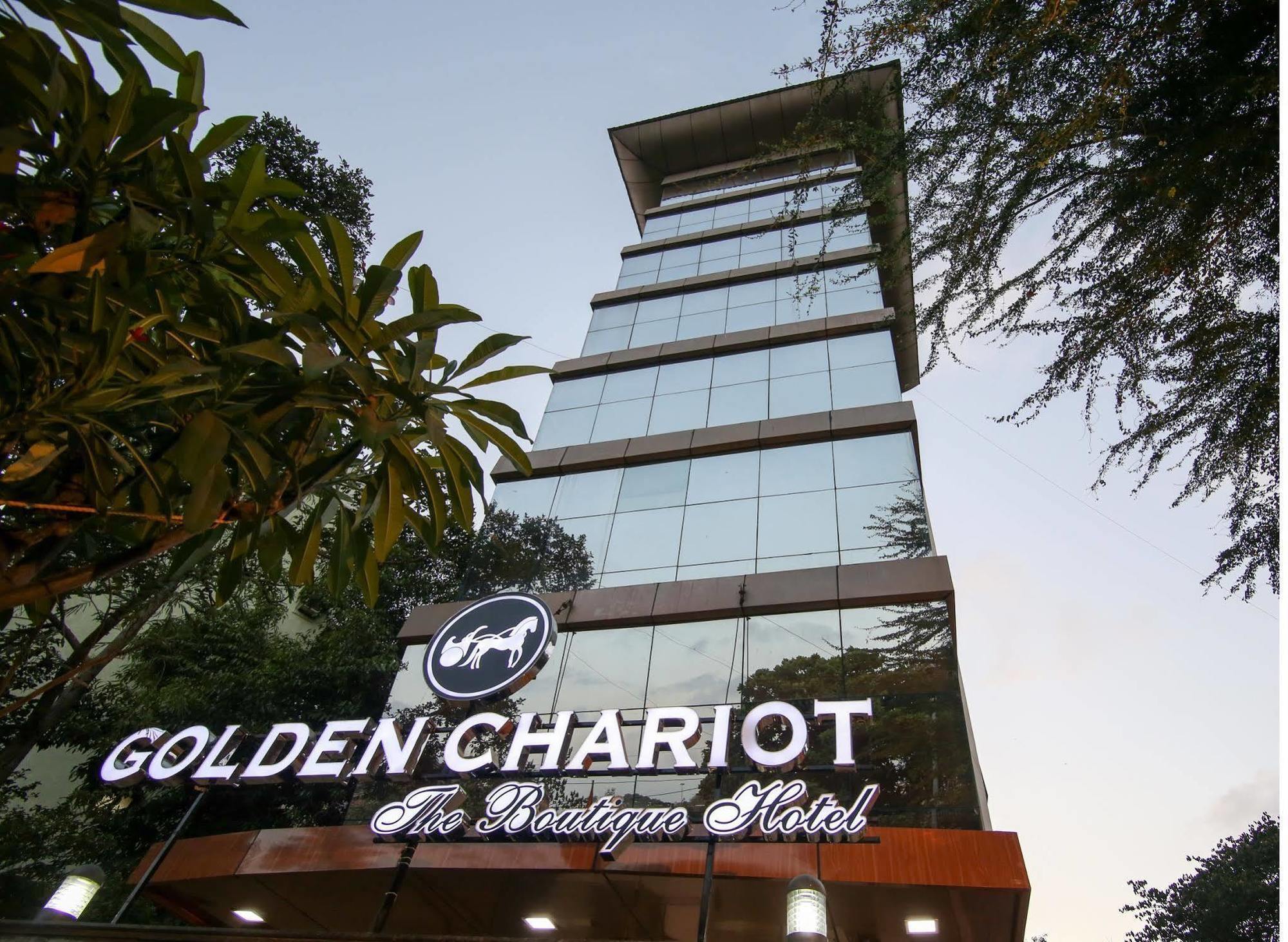 Golden Chariot The Boutique Hotel Mumbai Exterior photo