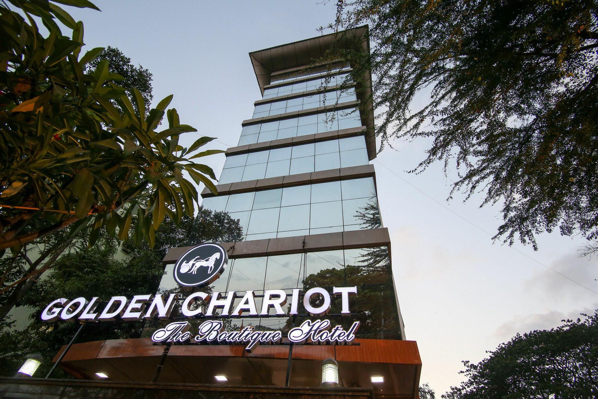 Golden Chariot The Boutique Hotel Mumbai Exterior photo